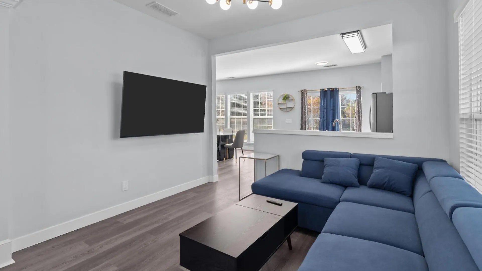 Apartment Family Retreat With Modern Comforts Charlotte